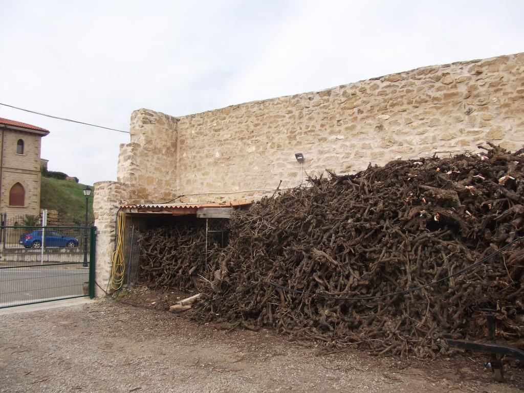 Los Nietos Apartment Briones Exterior photo